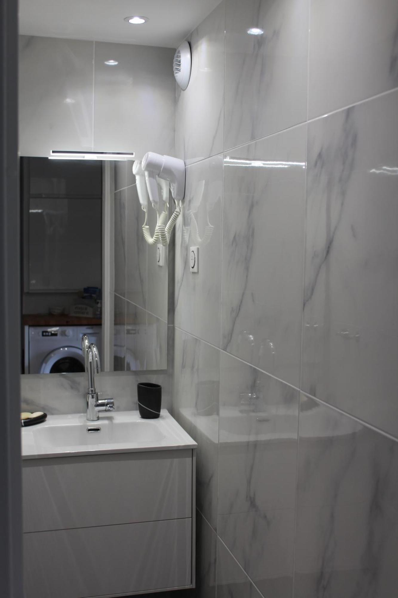 De Standing Avec Piscine Apartment *